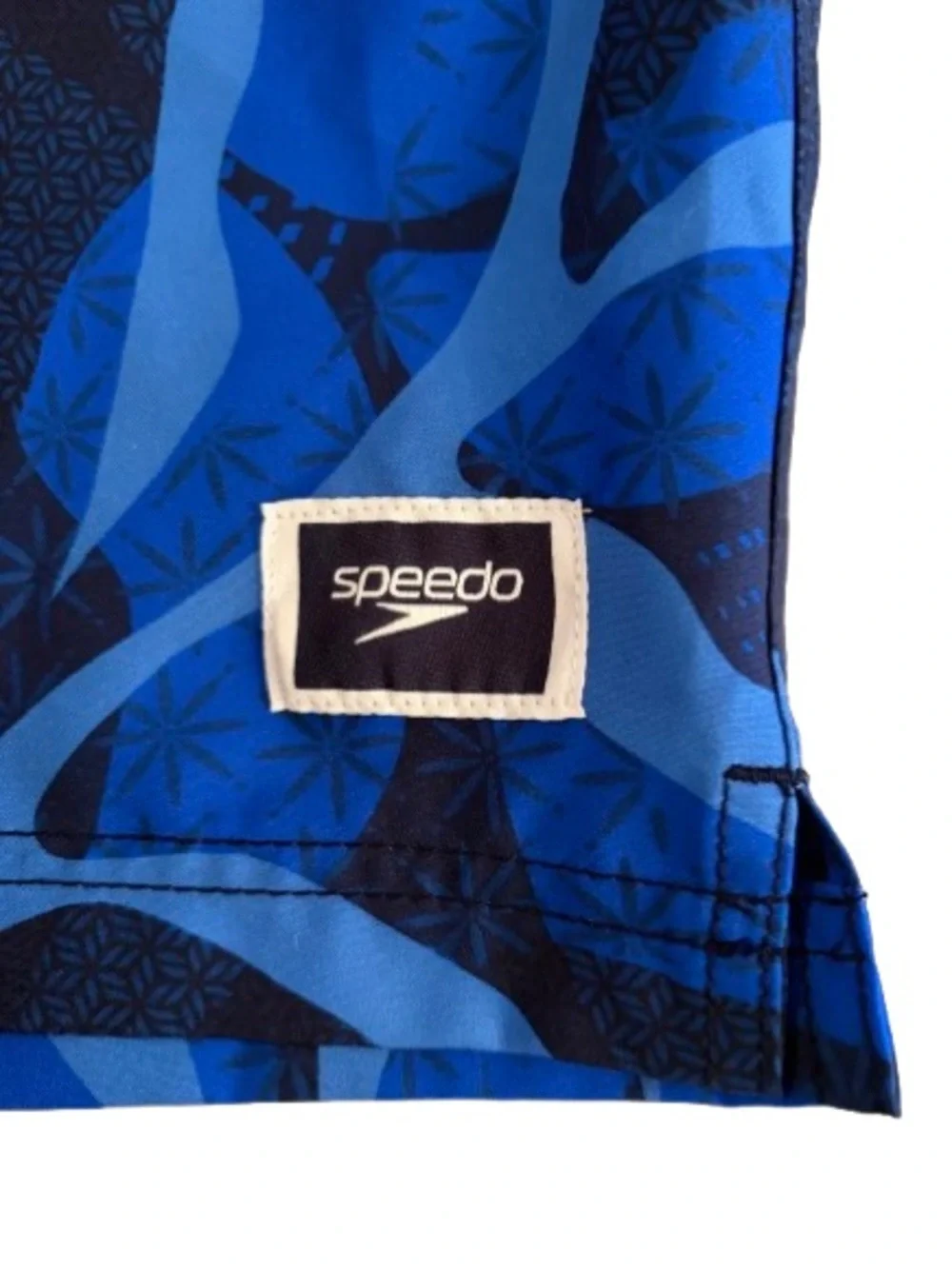 Speedo men’s free ships